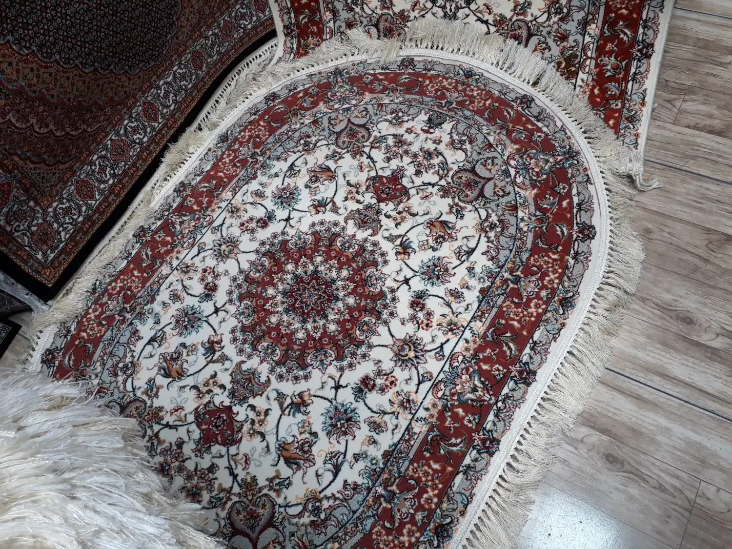 فرش اولیا بیضی مارک ایپک ۱×۱/۵ سایز|فرش|تبریز, |دیوار