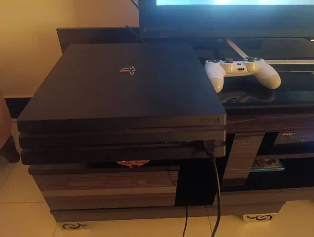 ps4 pro ps 4 pro|کنسول، بازی ویدئویی و آنلاین|آبادان, |دیوار