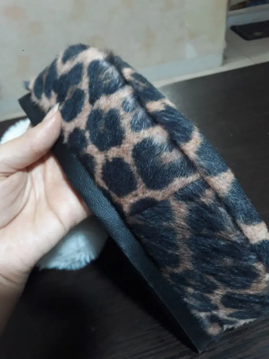 کلاه و گوشگیر نو نو|لباس|بروجرد, |دیوار