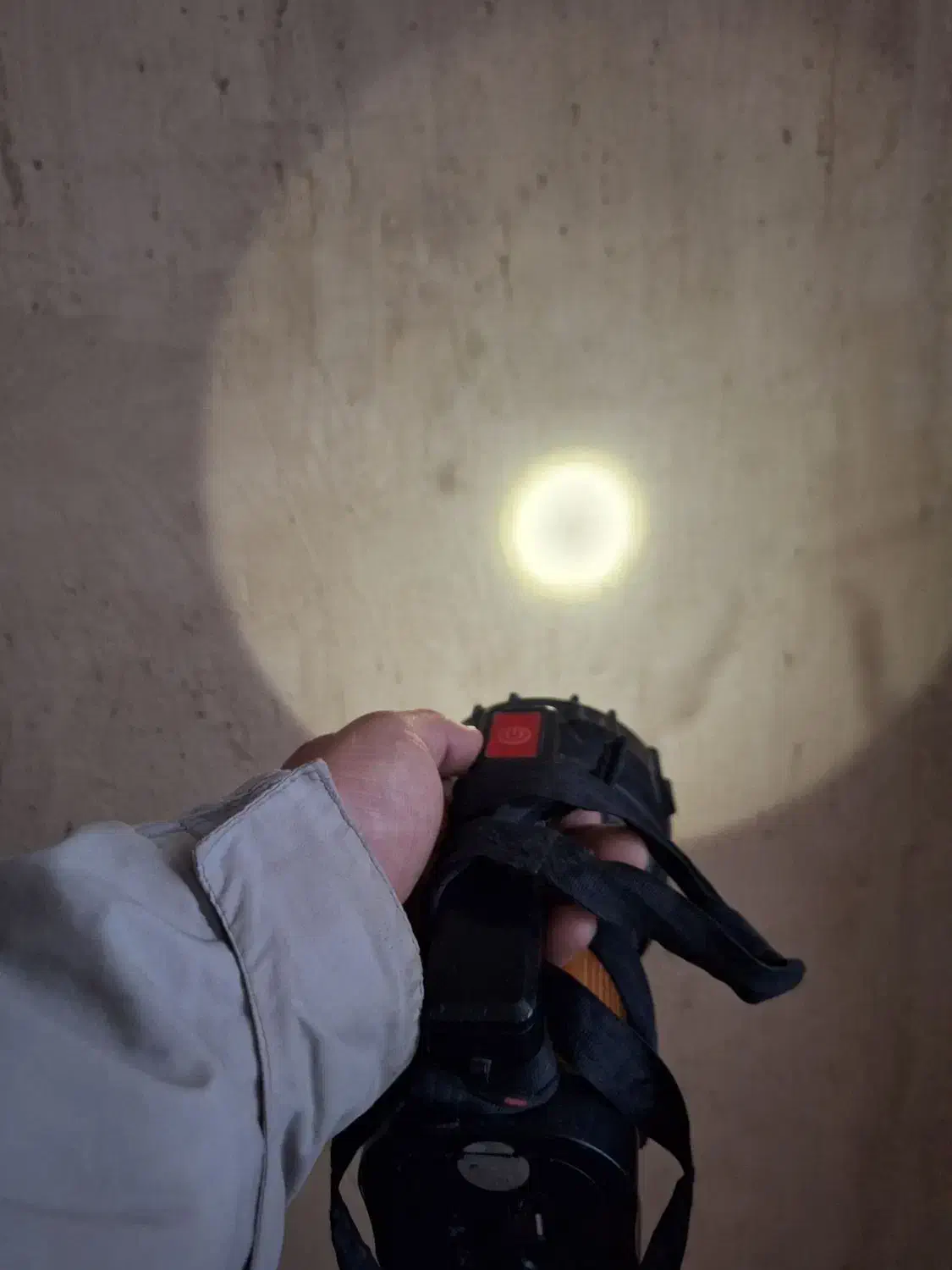 چراق قوه|کوهنوردی و کمپینگ|اراک, |دیوار