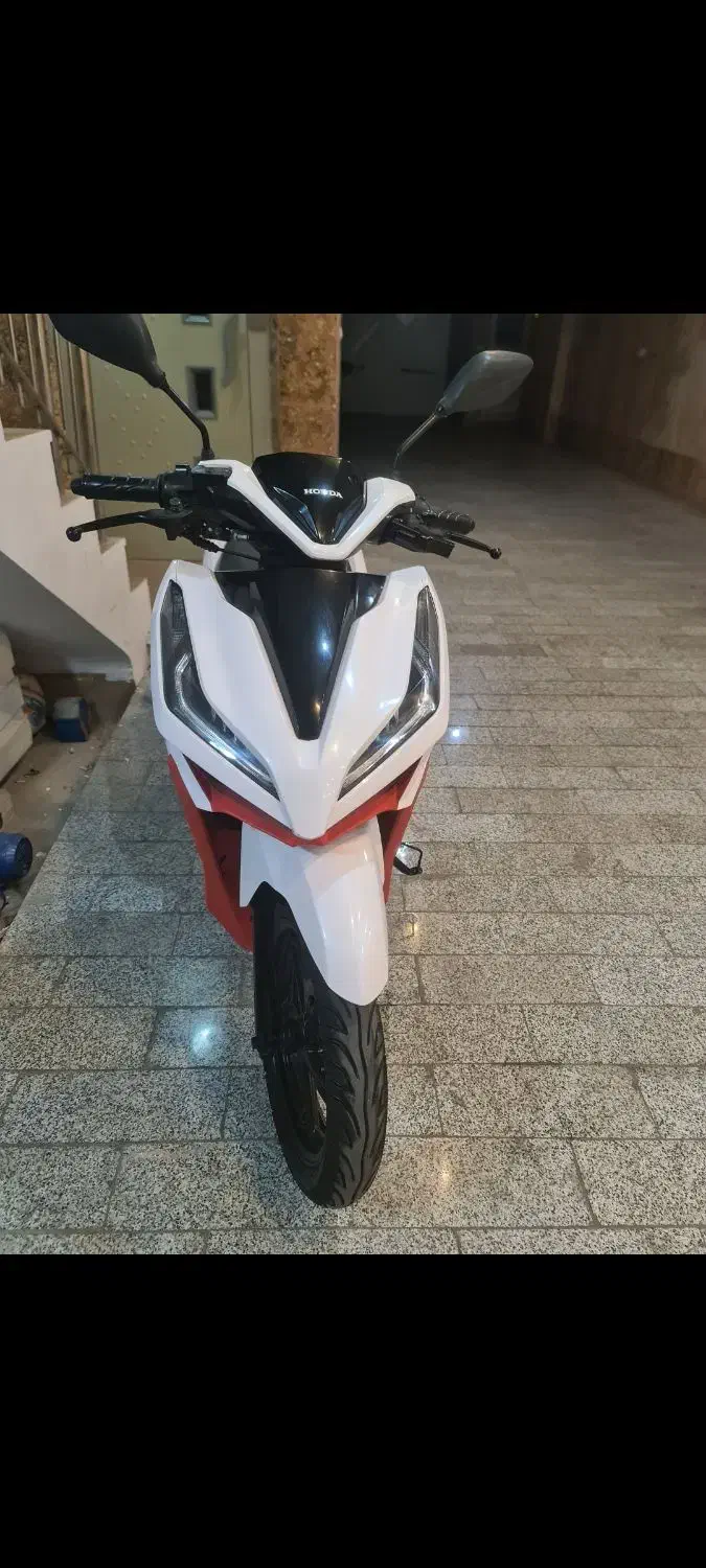 کلیک 150 مدل 1400 در حد اقساط|موتورسیکلت|قم, انسجام|دیوار