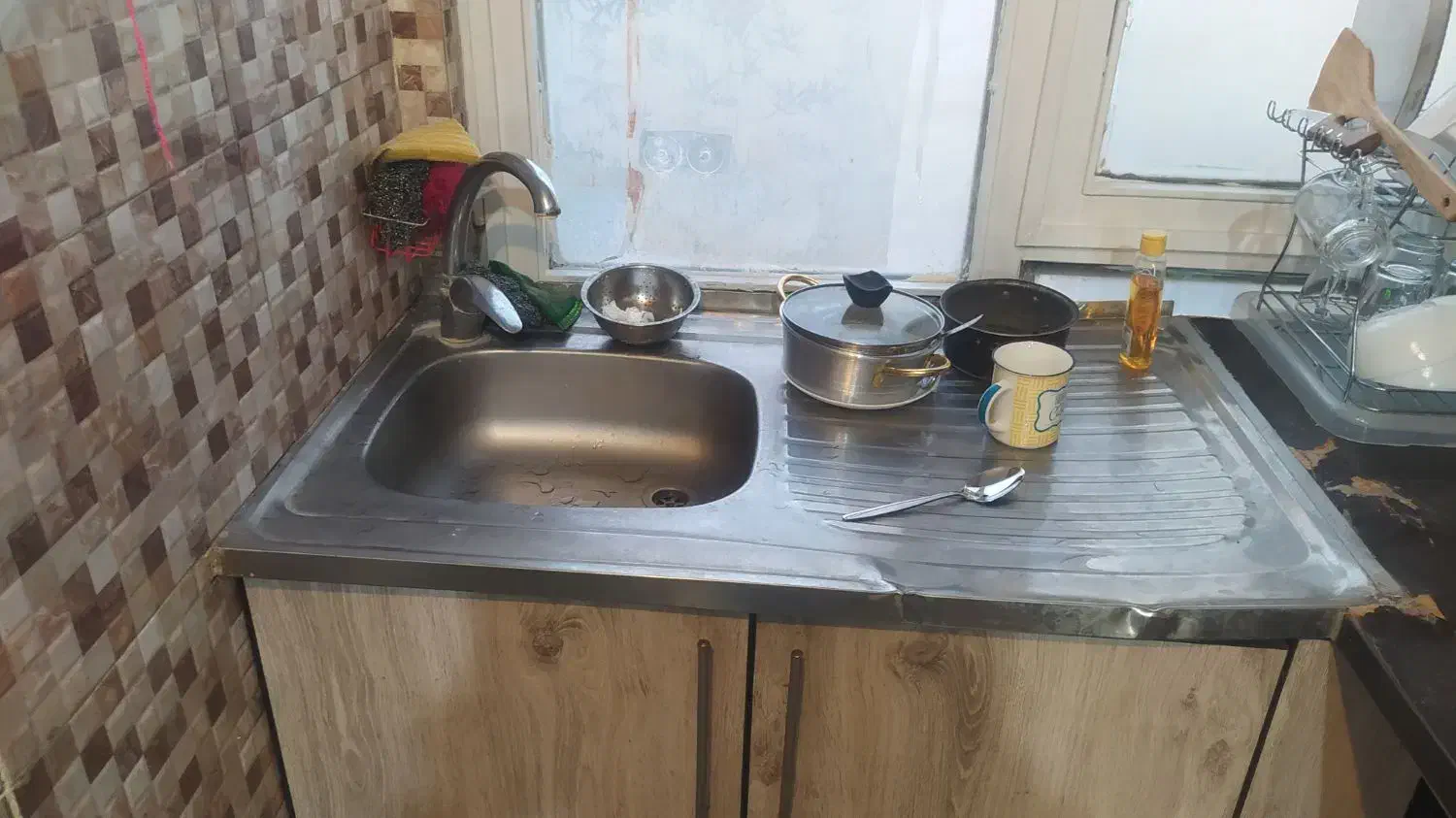 تعویض نو با کهنه تعمیر کمد دیواری کابینت صنایع چوب|جاکفشی، کمد، دراور|تهران, میدان ولیعصر|دیوار