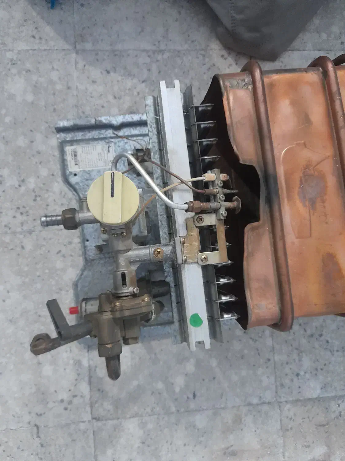 ابگرمکن بوتان|آبگرمکن، پکیج، شوفاژ|قرچک, مهدیه|دیوار