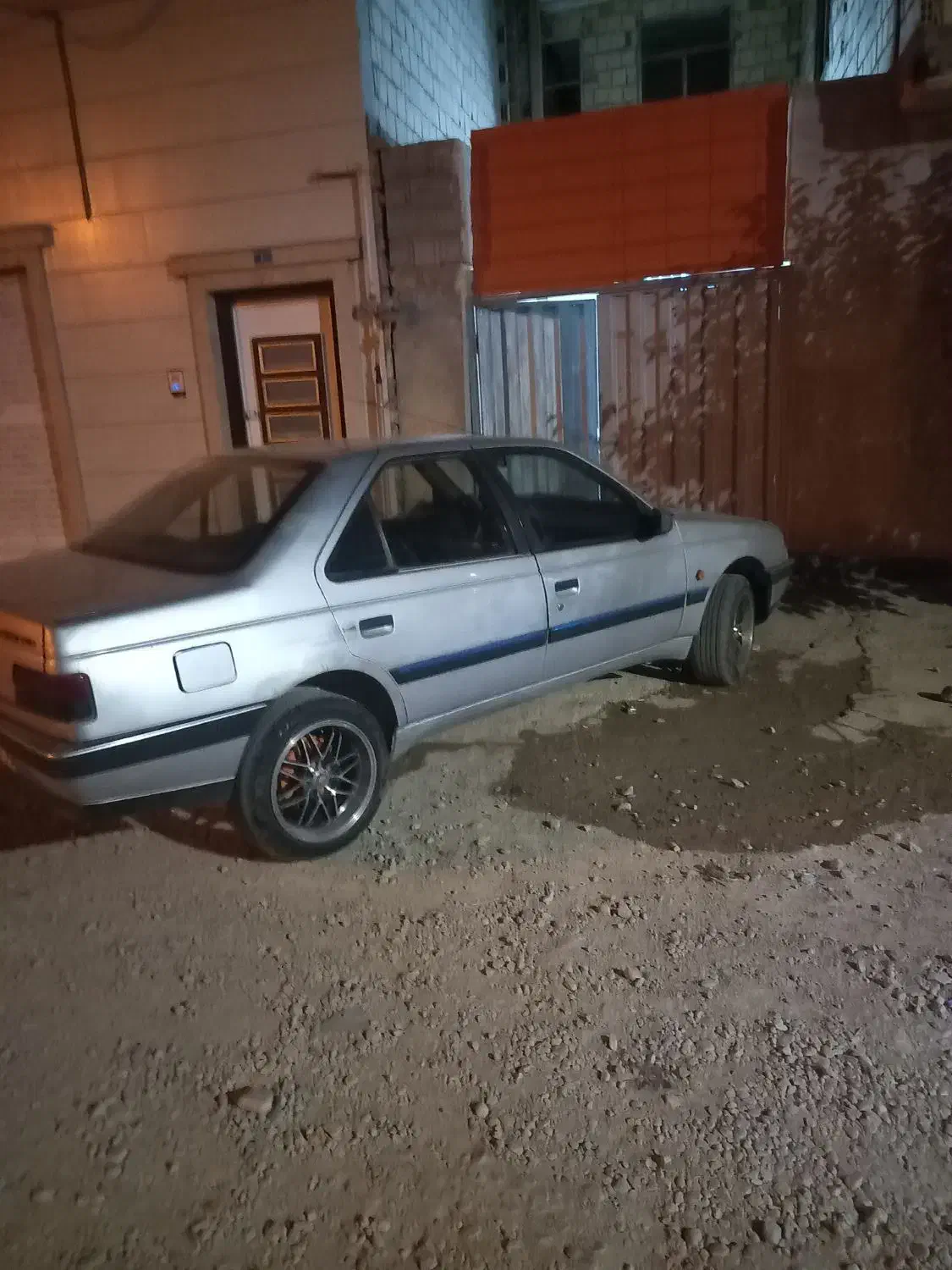 پژوسالم مرتب دوروبرش یکم رنگ داره شاسی پلمپ|خودرو سواری و وانت|قوچان, |دیوار