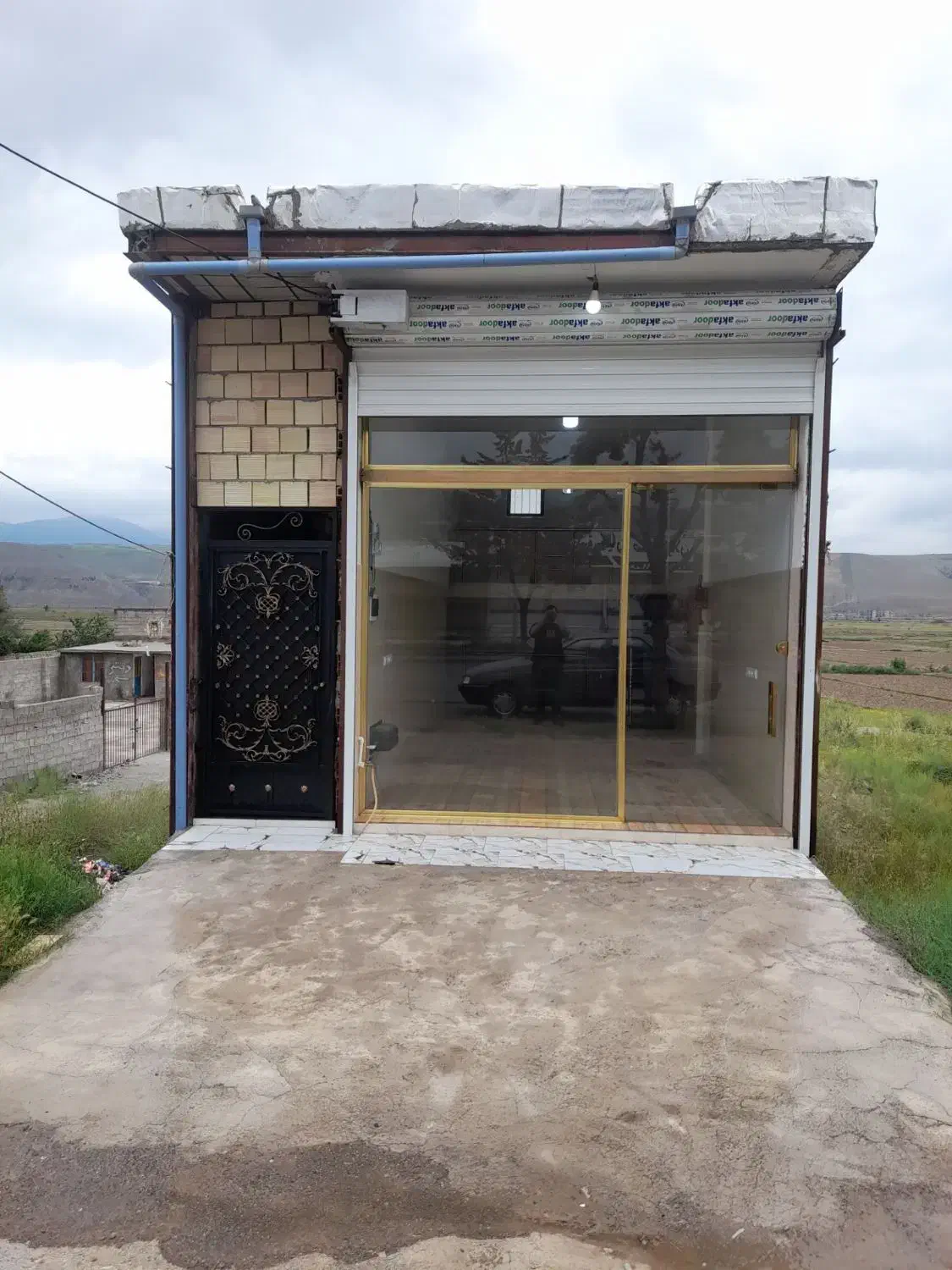 فروش و معاوضه مغازه با کمپرسی بنز|فروش مغازه و غرفه|رستم‌آباد, |دیوار