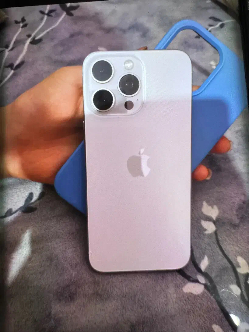 ایفون ۱۵ پرومکس سفید|موبایل|بوشهر, |دیوار