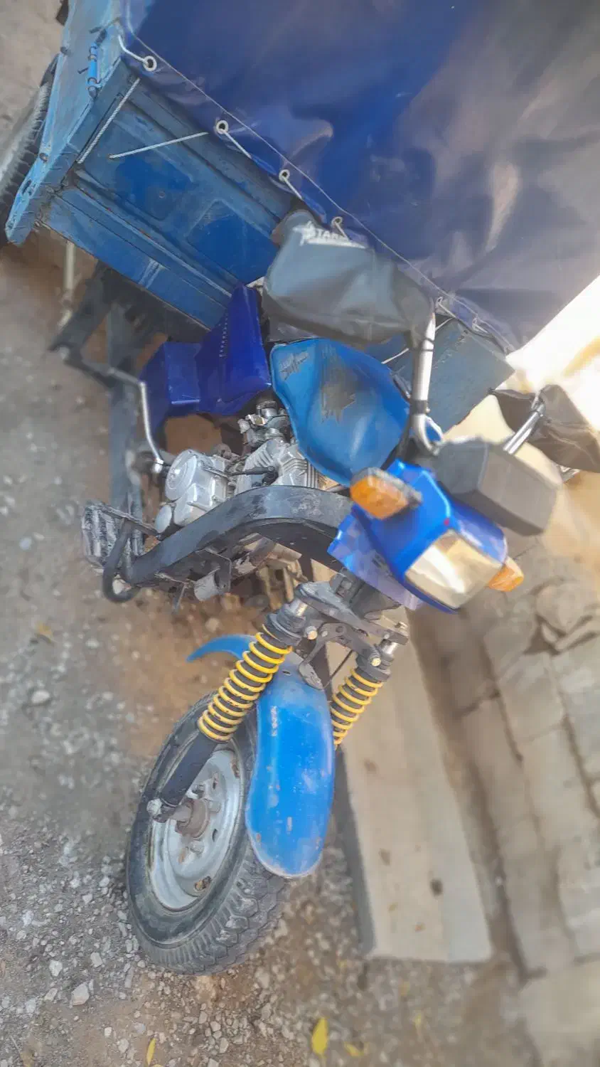 موتور سیکلت سه چرخ لیزر۲۰۰|موتورسیکلت|شهرکرد, |دیوار