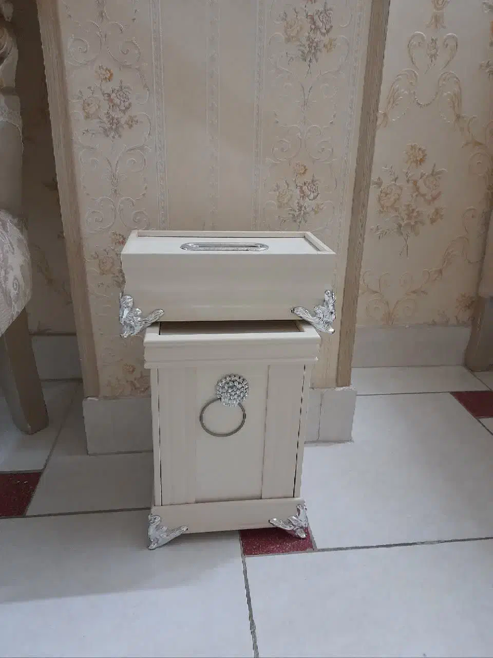 جا دستمالی و سطل درحدنو|صنایع دستی و سایر لوازم تزئینی|قدس, شهر‌قدس|دیوار