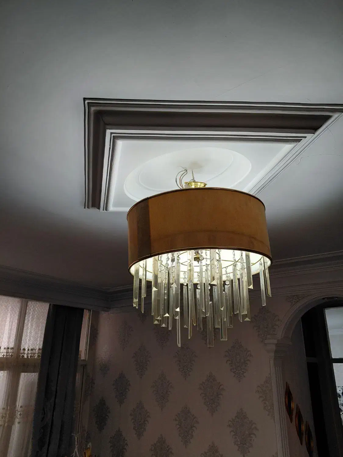 لوستر|لوستر و چراغ آویز|اراک, |دیوار