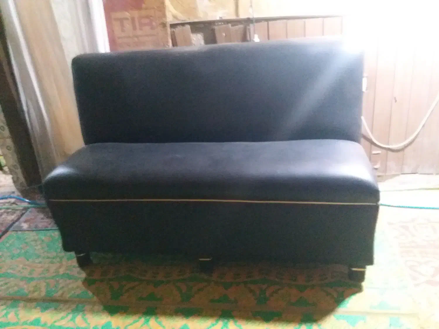 صندلی چرم ۳نفره|صندلی و نیمکت|ایرانشهر, |دیوار