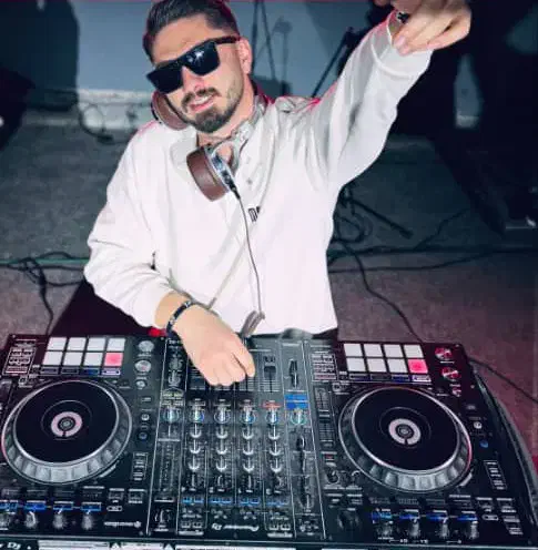 دی جی آقا ، دی جی عروسی ، ارکست مجابس ، دیجی|خدمات پذیرایی، مراسم|شهرکرد, |دیوار