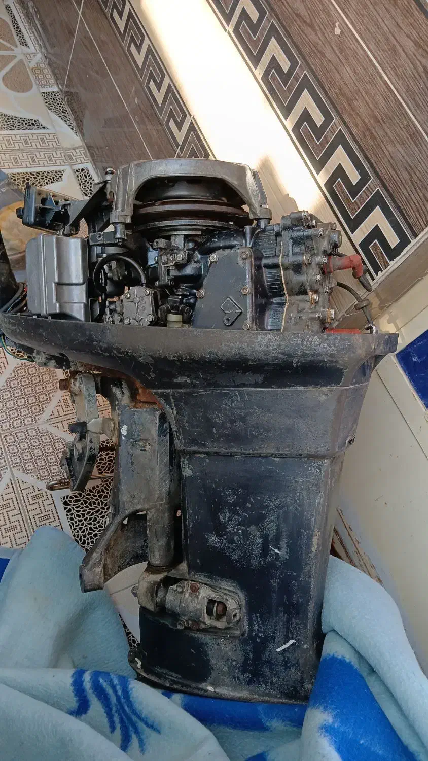 قایق23فوت موتور48پرچمی|قایق و سایر وسایل نقلیه|بندر ماهشهر, |دیوار