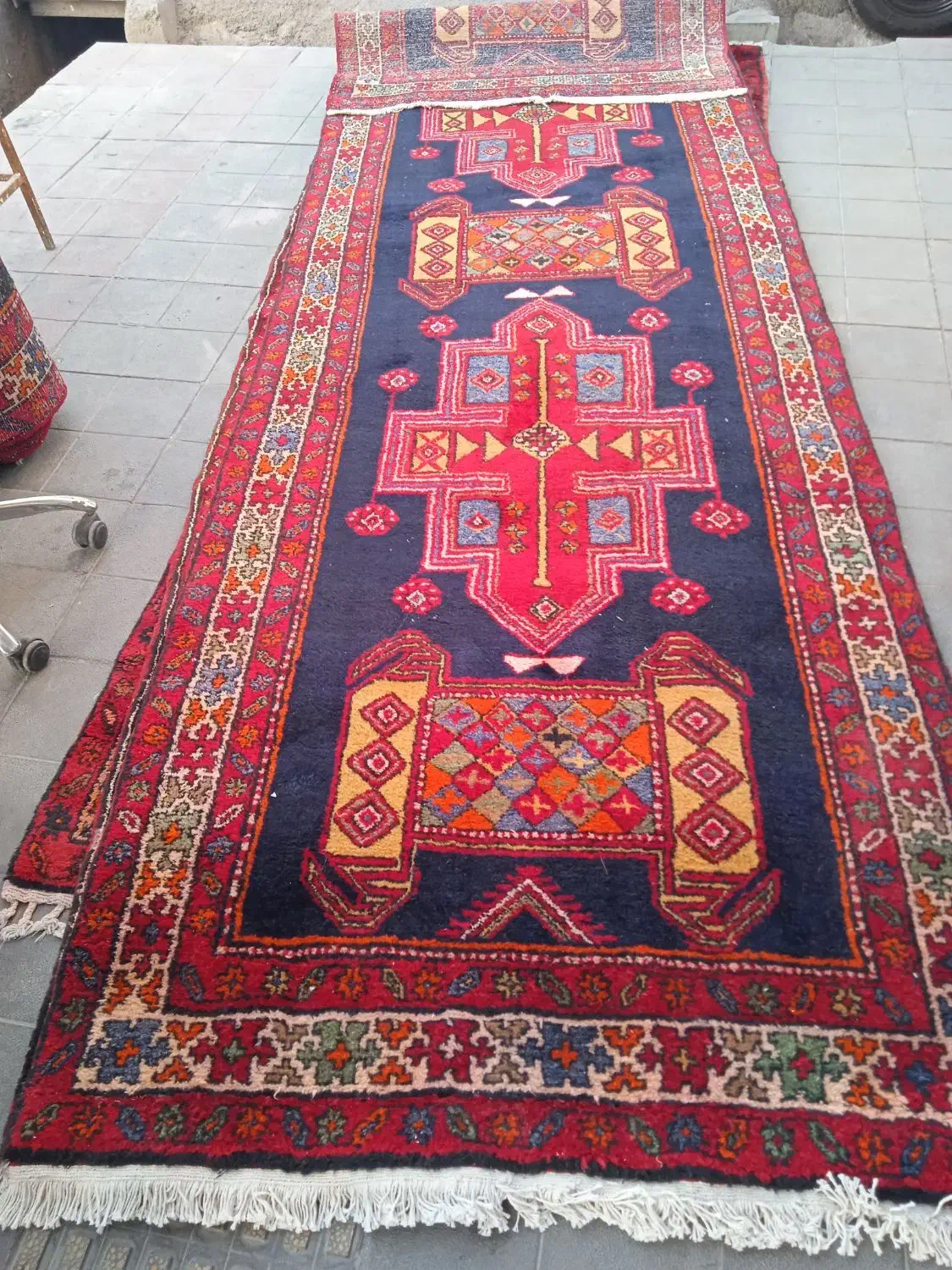 کناره دست بافت|فرش|قم, نیروگاه|دیوار