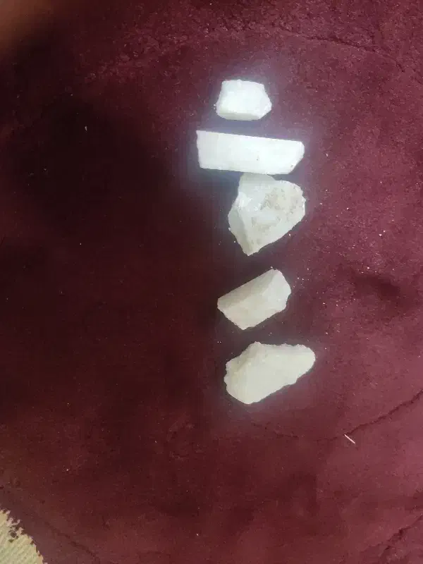 سنگ های زیبا و ارزان|جواهرات|میبد, |دیوار