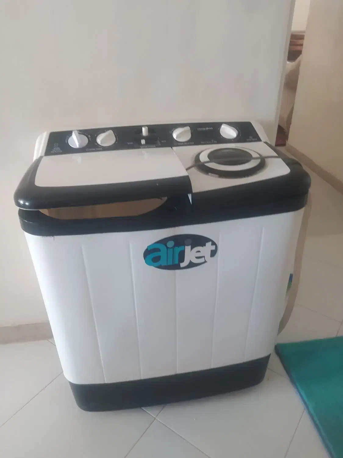 کهنه شور ۶کیلویی|ماشین لباسشویی و خشک‌کن لباس|هشتگرد, فاز ۱ مهستان|دیوار