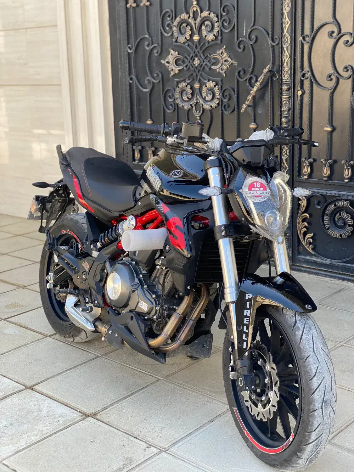 بنلی 300 مدل 1402|موتورسیکلت|دورود, |دیوار