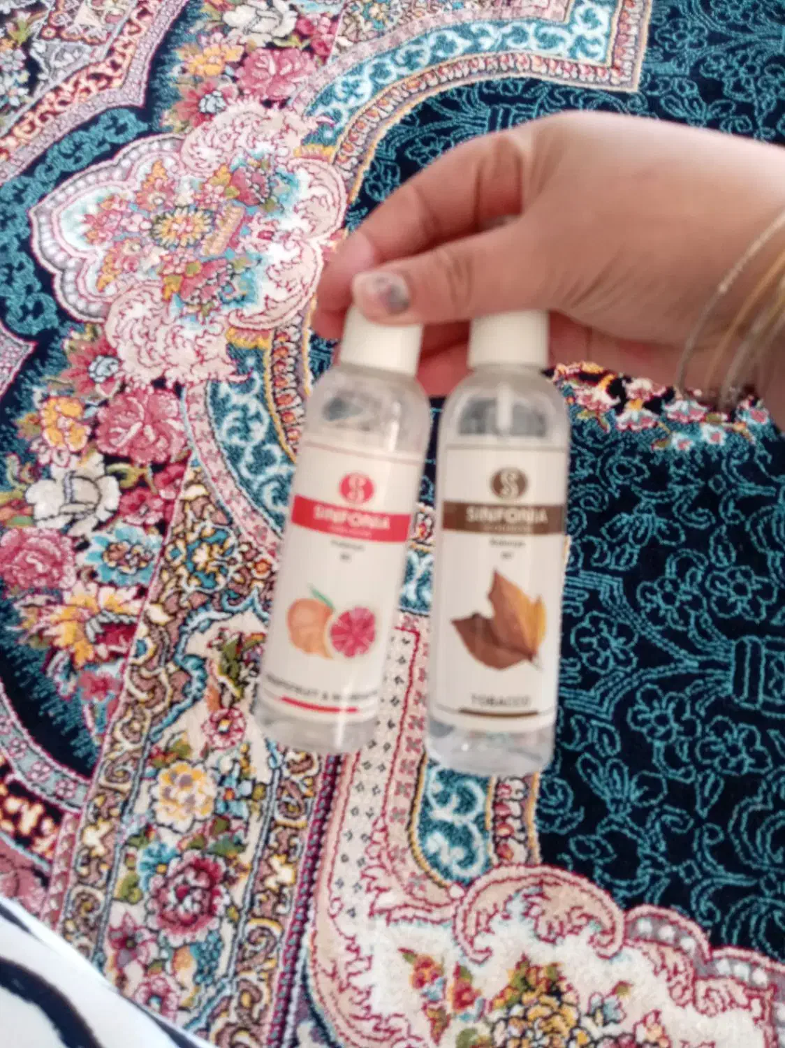 آینه با الکول  دست|آینه|تبریز, |دیوار