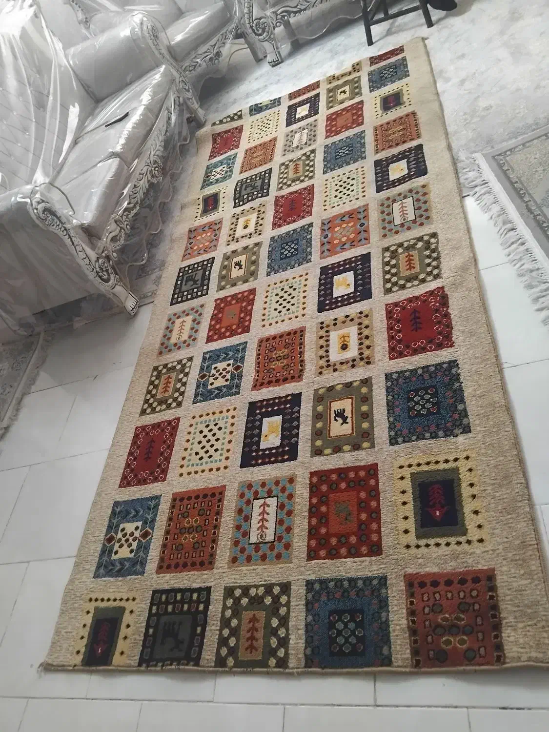 گلیم فرش در حد نو|فرش|همدان, |دیوار