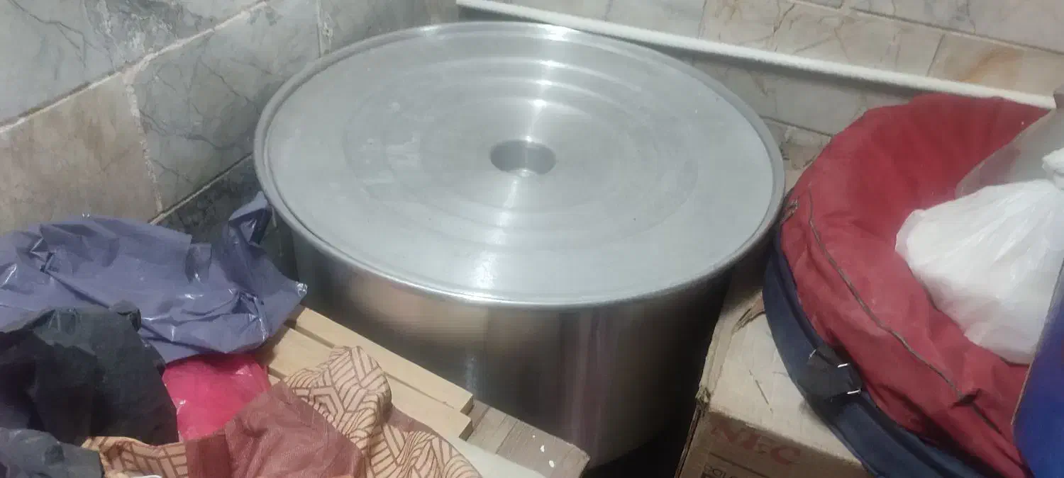 دیگ روحی تا ۳۰ کیلو برنج ظرفیت کاملا نو تخفیف دار|ظروف پخت‌وپز|تهران, خاوران|دیوار