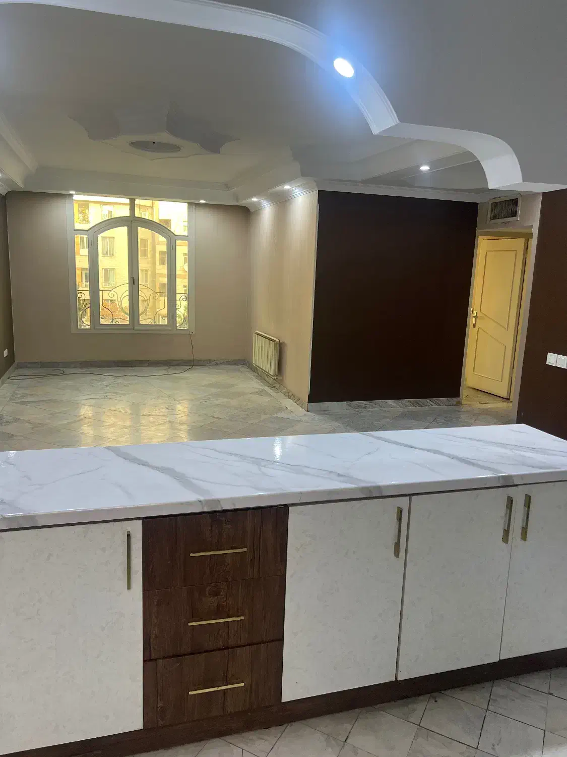 اجاره آپارتمان ۸۰ متری دوخواب طبقه چهارم تهرانپارس