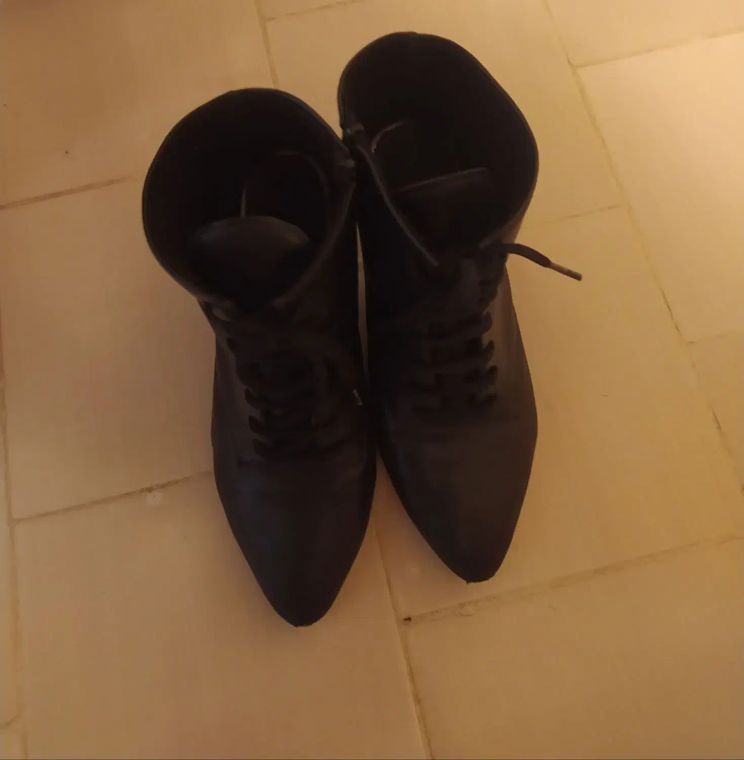 نیم بوت زنانه|کیف، کفش، کمربند|فریمان, |دیوار