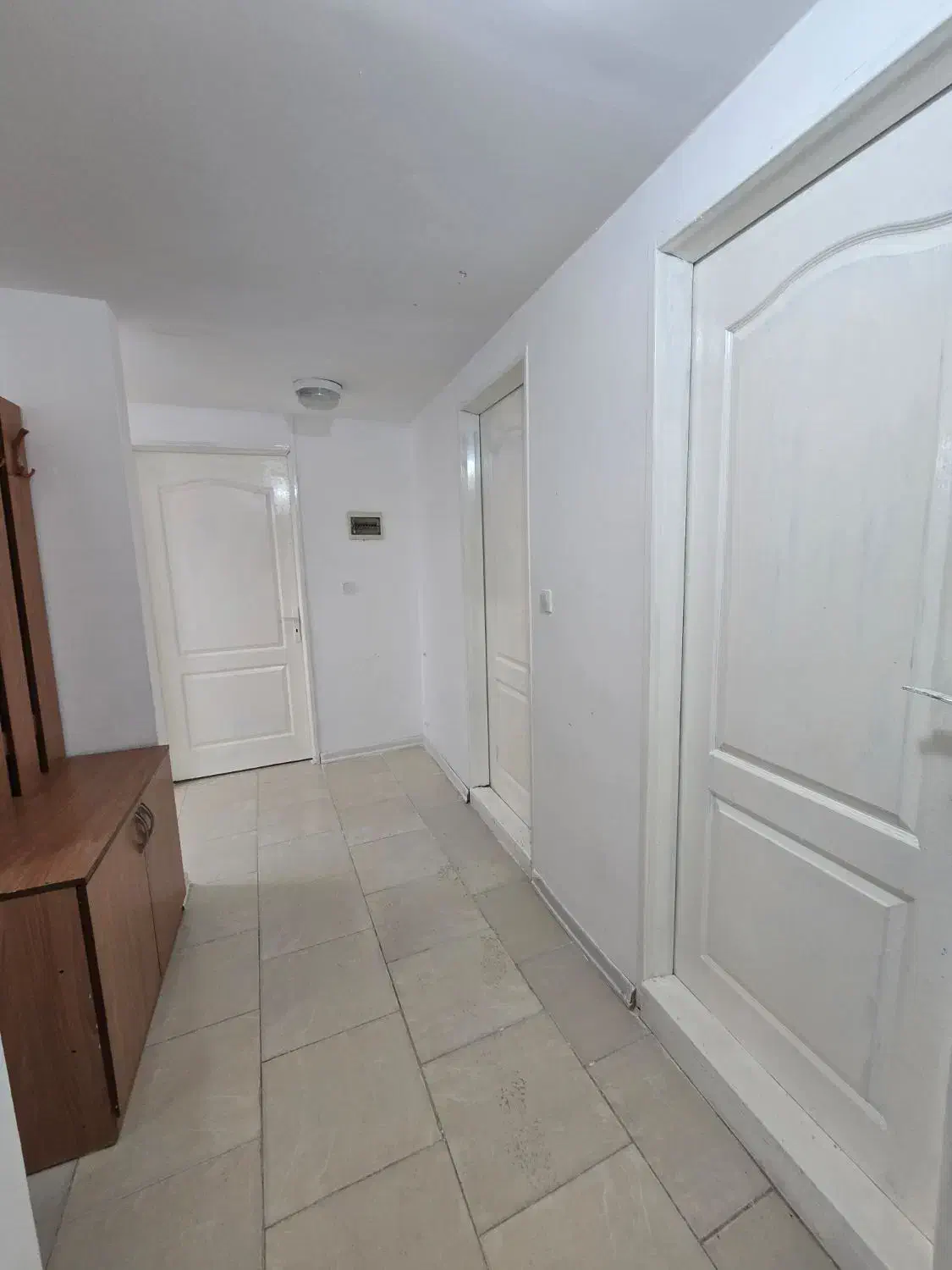 اجاره آپارتمان دوخوابه طبقه اول فاز1 مهرگان|اجارهٔ آپارتمان|مشهد, شهرک مهرگان|دیوار