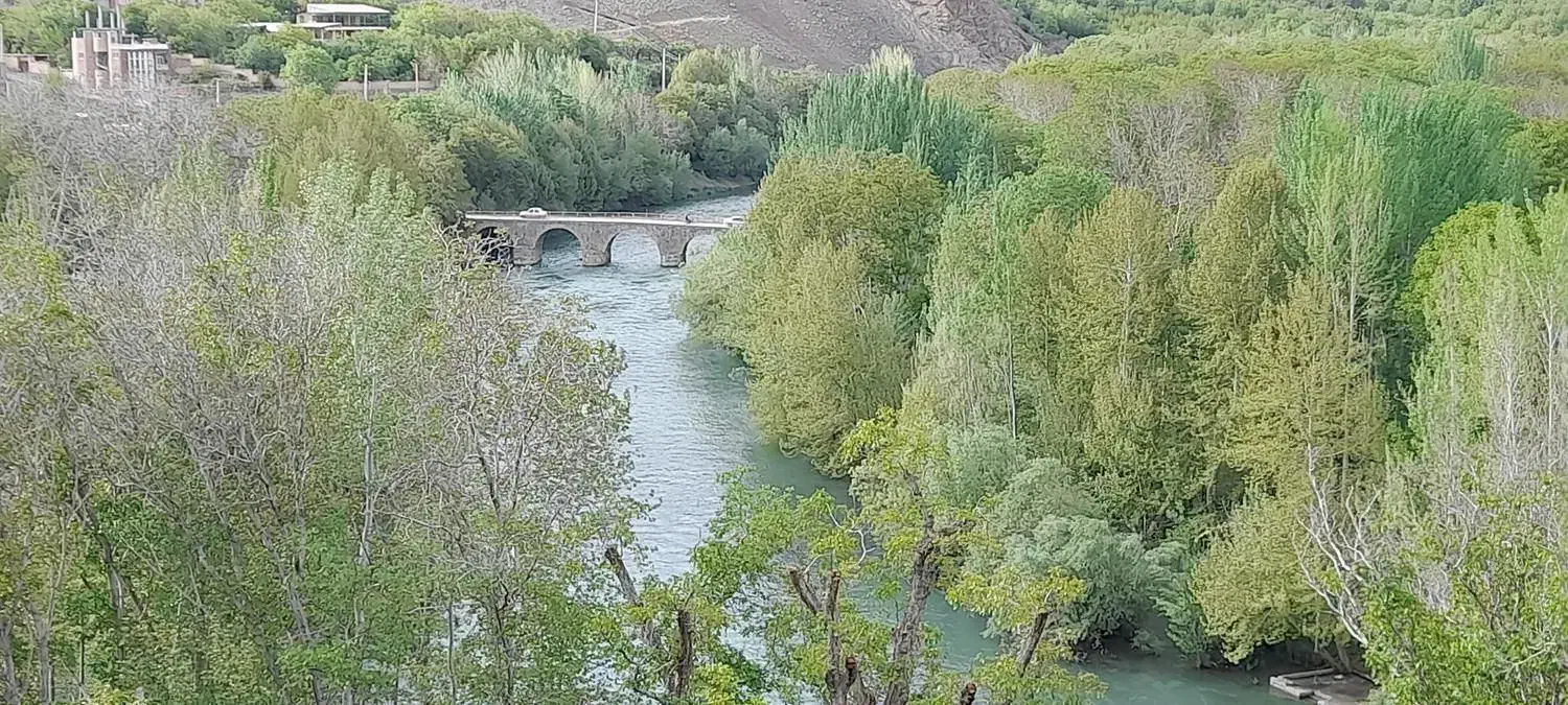 اجاره روزانه خانه ویلایی دربست|اجارهٔ کوتاه‌مدت ویلا و باغ|زاینده رود, |دیوار