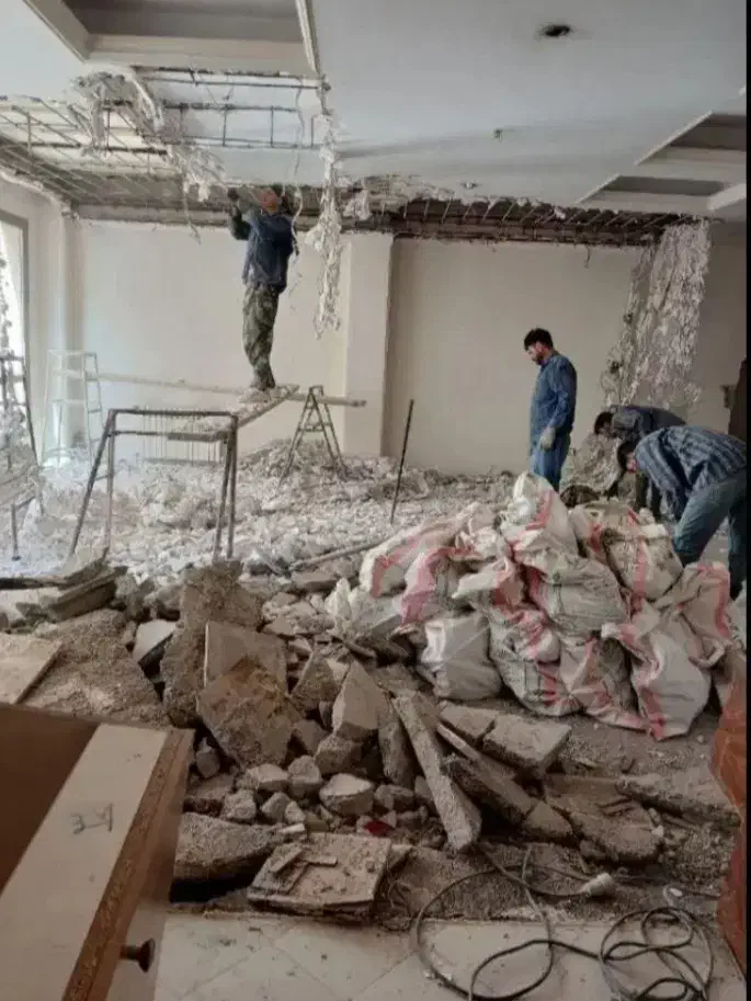 تخریب//حذف تیغه های اضافی/تعمیرات تخصصی|خدمات پیشه و مهارت|ارومیه, |دیوار