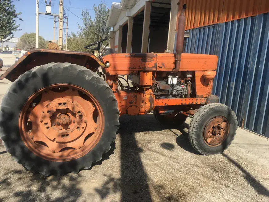 تراکتور رومانی|خودرو سنگین|بروجرد, |دیوار