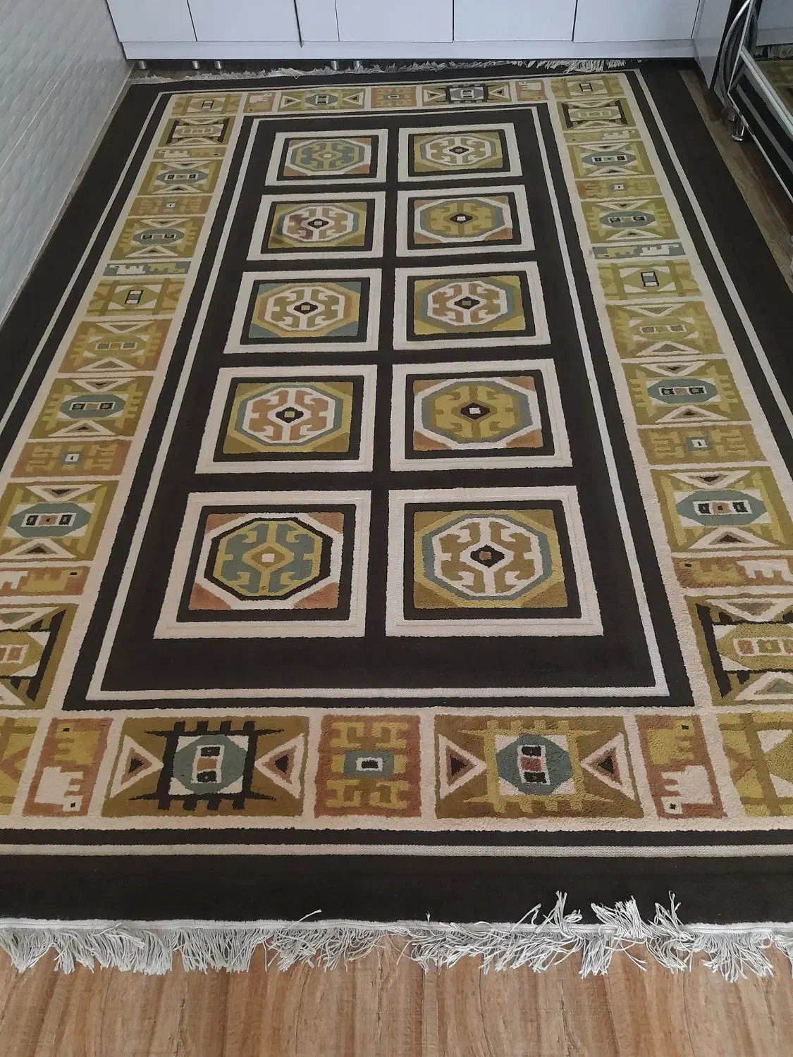 کمد و فرش فانتزی|تخت و سرویس خواب|نیشابور, شهرک رضوی|دیوار