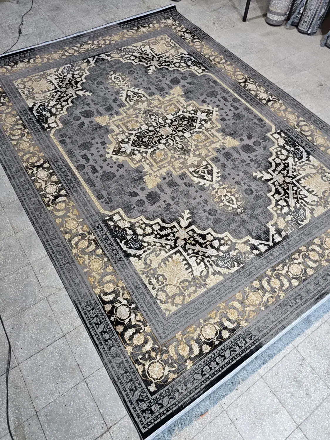 گرون بهت فرش ندن|فرش|سنندج, |دیوار