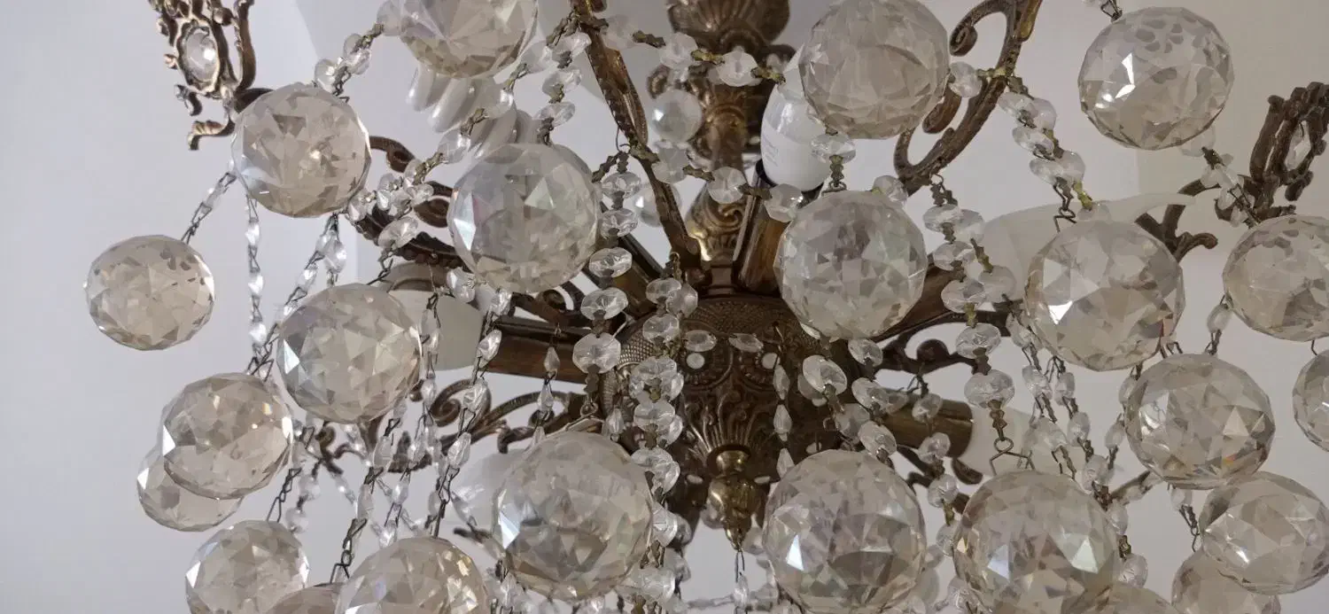 لوستر درجه یک ریخته گری برنزی هشت پره|لوستر و چراغ آویز|فردیس, فردیس|دیوار