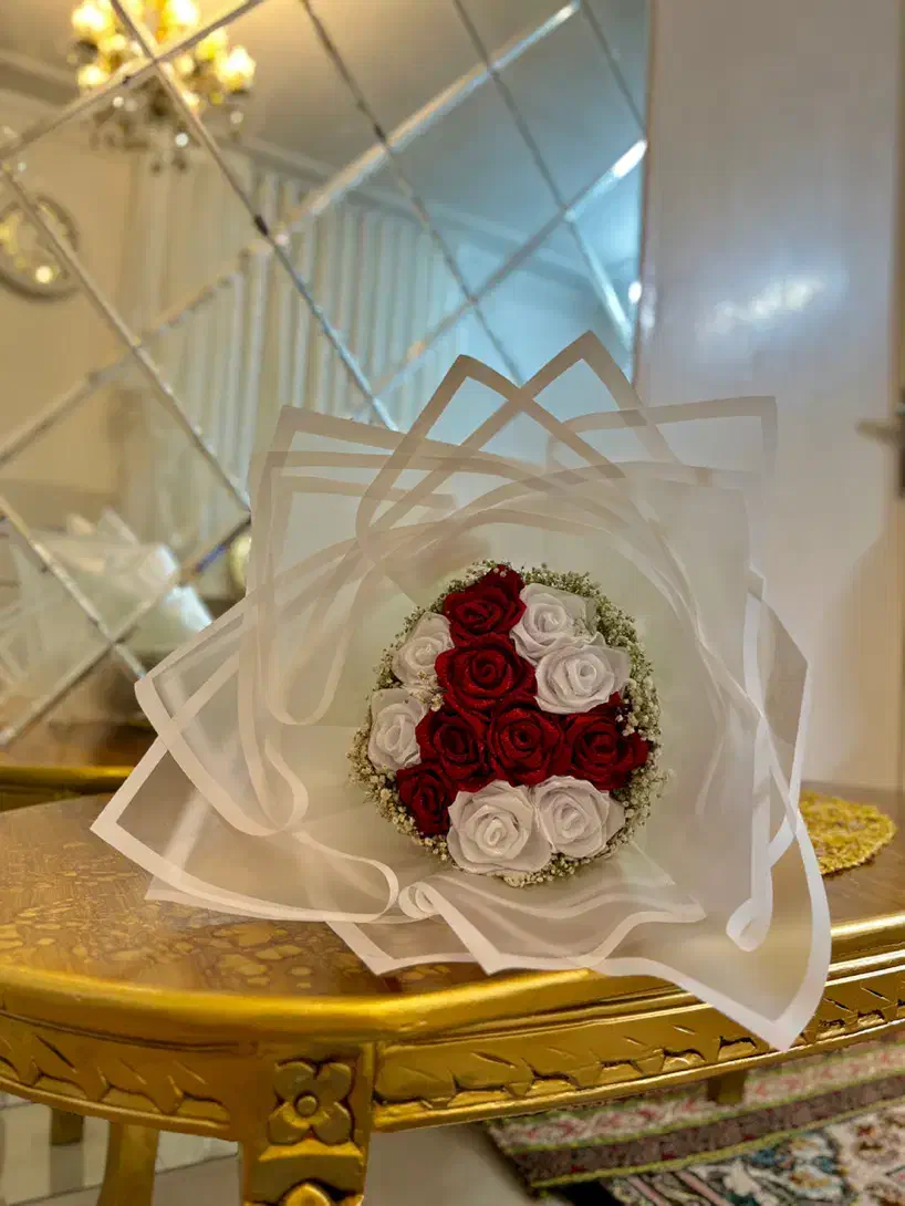 گل آرا|گل مصنوعی|قرچک, محمد آباد|دیوار