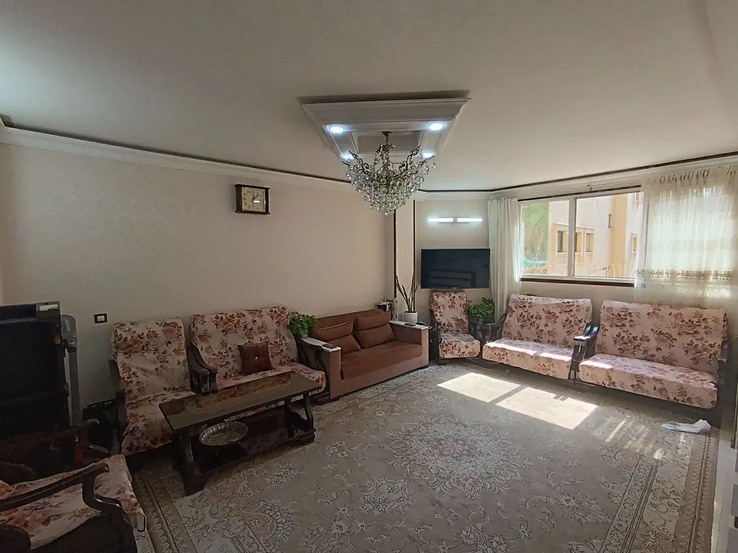 آپارتمان78متر/تک واحدی/2کله نور/2خواب/میرداماد|فروش آپارتمان|اصفهان, بیدآباد|دیوار