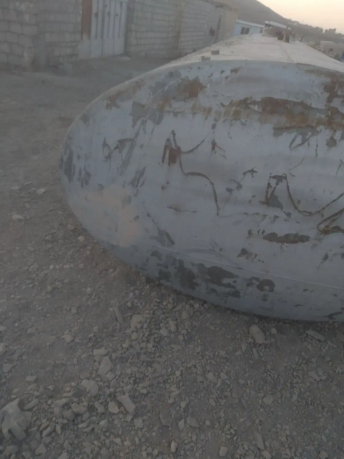 تانک ۱۲هزاری نصب روی ماشین یابراآب یاگازوئیل|ماشینآلات صنعتی|تیران, |دیوار