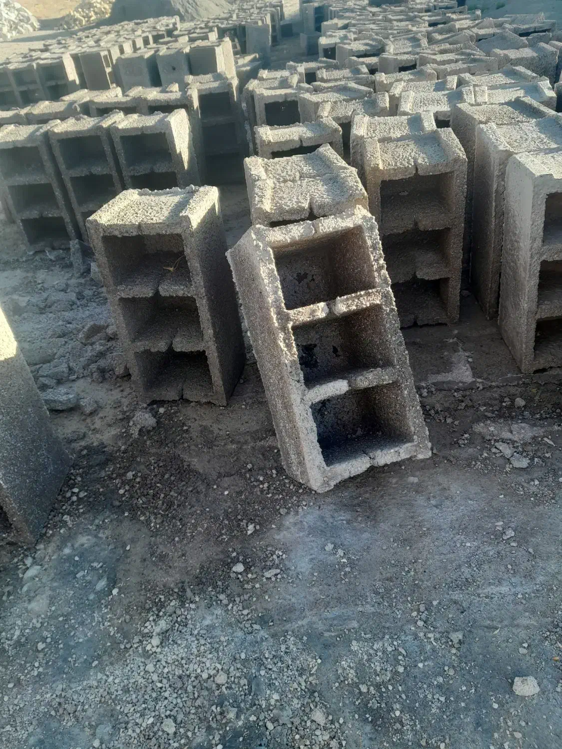 بلوک و پایه فنس|مصالح و تجهیزات ساختمان|کبودرآهنگ, |دیوار