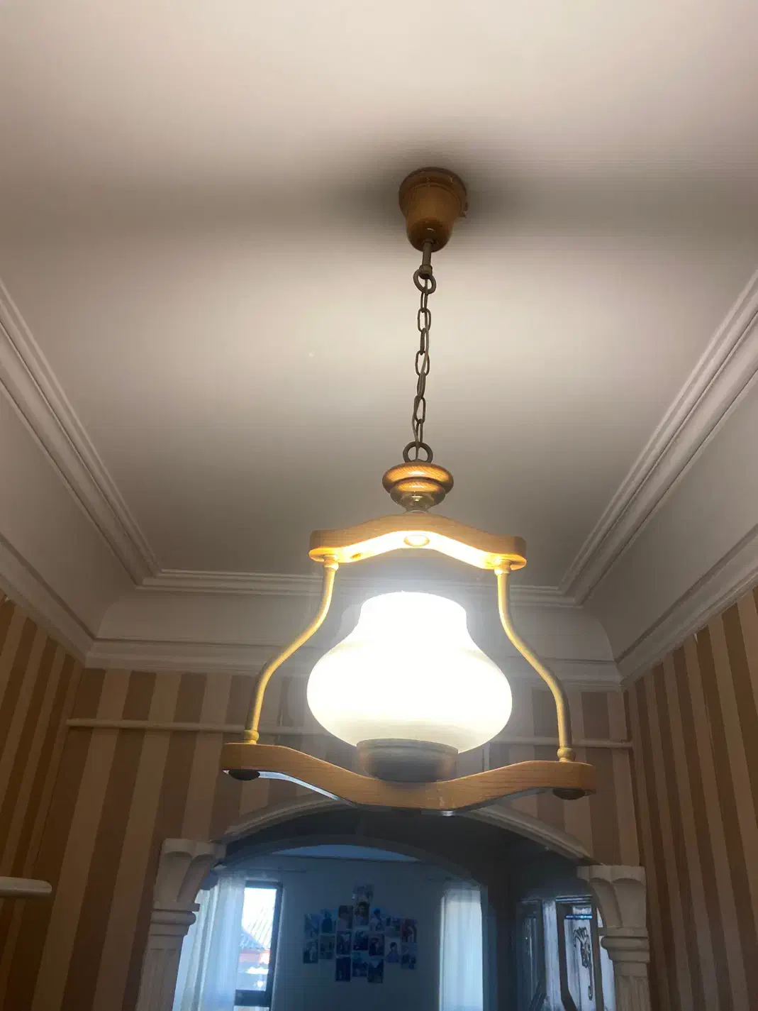 دو عدد لوستر جدید با پایه های چوبی|لوستر و چراغ آویز|رشت, بلوار گیلان|دیوار