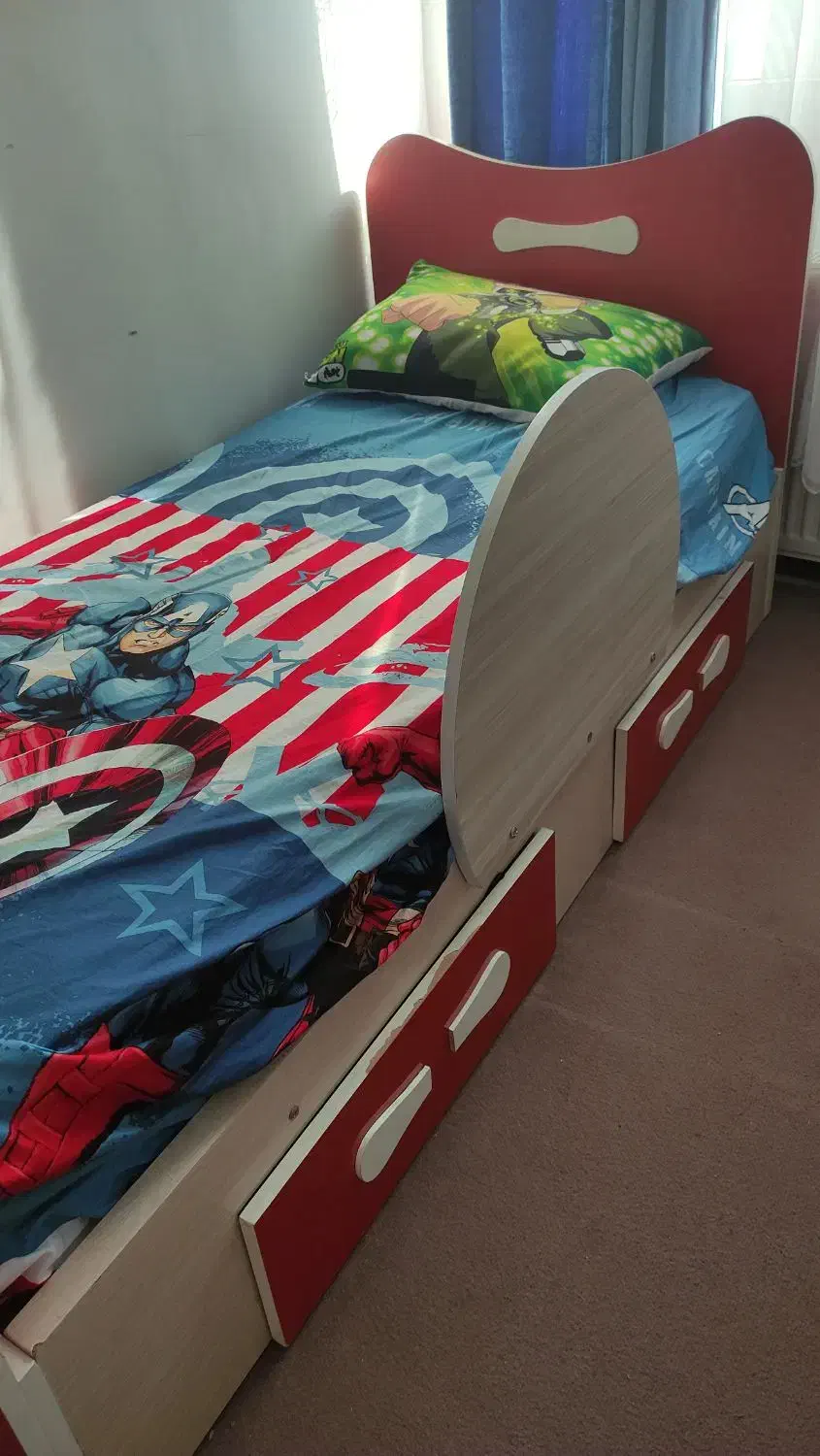 فروش فوری وسایل چوبی اتاق کودک و نوجوان|تخت و سرویس خواب|تالش, هشتپر|دیوار