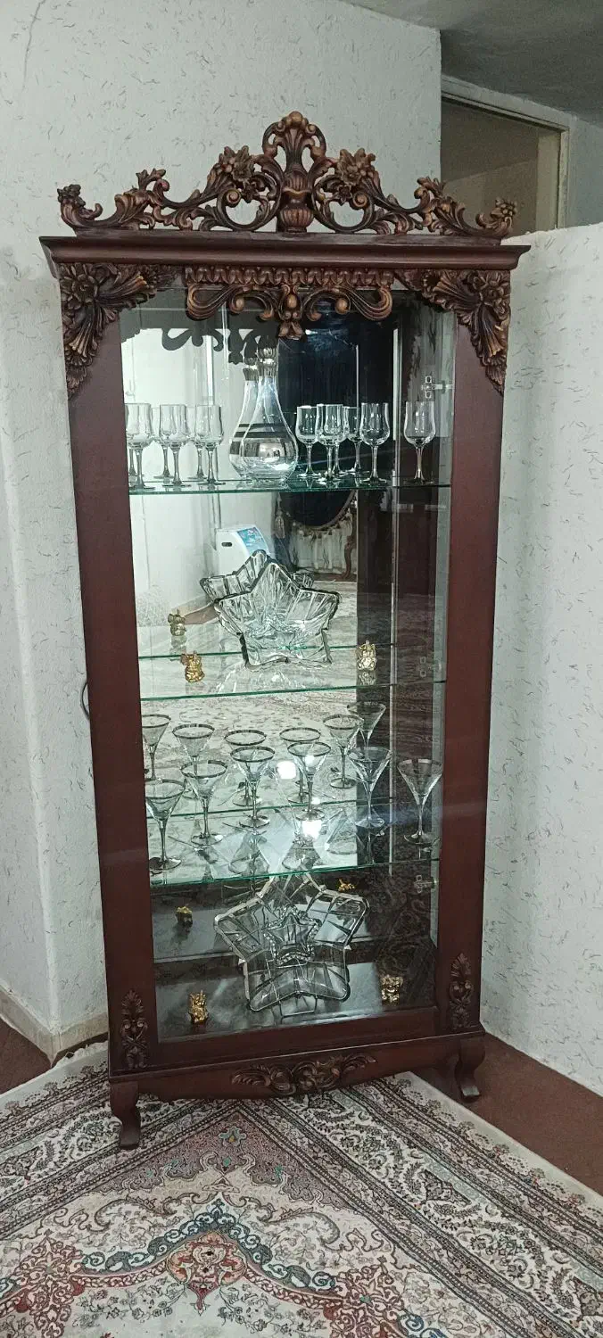 ویترین شیک ومجلسی|بوفه، ویترین، کنسول|شاهین‌شهر, شهرک سایت|دیوار