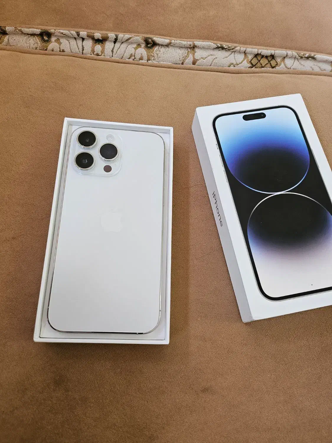 14 pro max باتری 100%|موبایل|قزوین, |دیوار