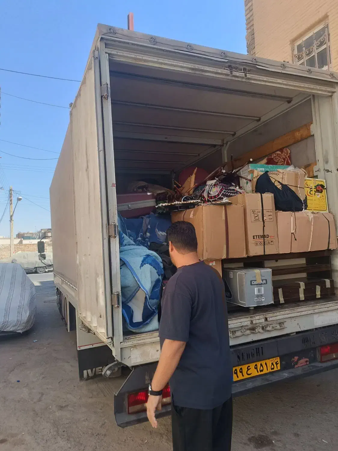 باربری معتبر نمونه با ناوگان نیسان و ایسوزو|خدمات حمل و نقل|یزد, |دیوار