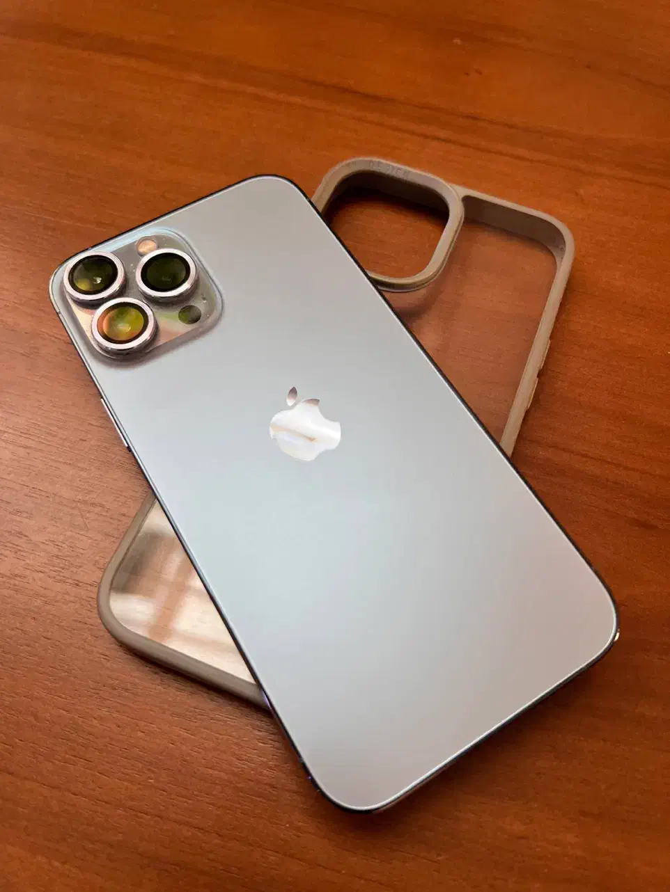 آیفون ۱۳پرومکس۲۵۶za فوق عالی وبه قیمت|موبایل|شیراز, دینکان|دیوار