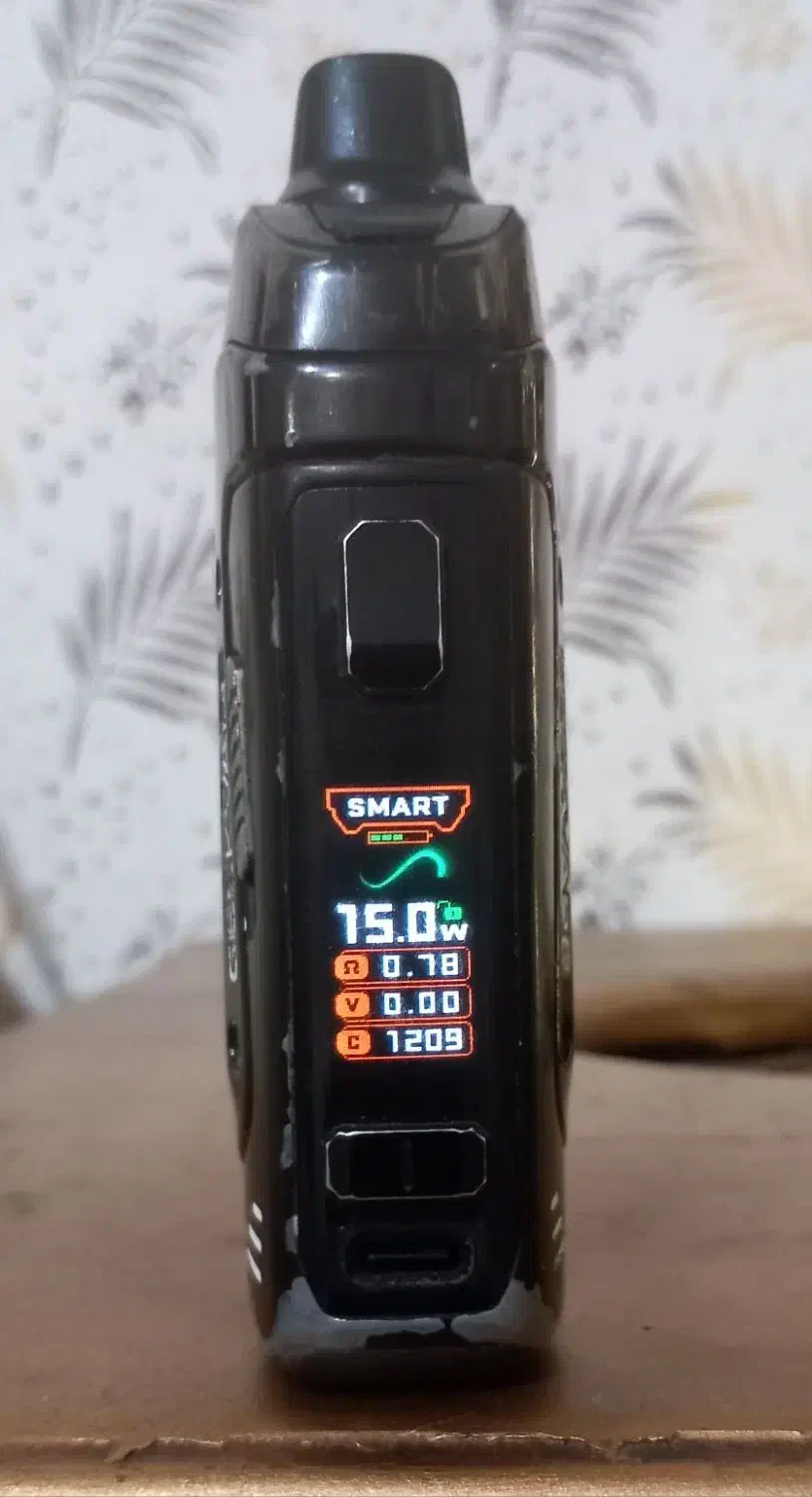 گیگ ویپ B60 کاملا سالم و مرتب. 2.500 تومان|زیورآلات و اکسسوری|مشهد, کوی المهدی|دیوار