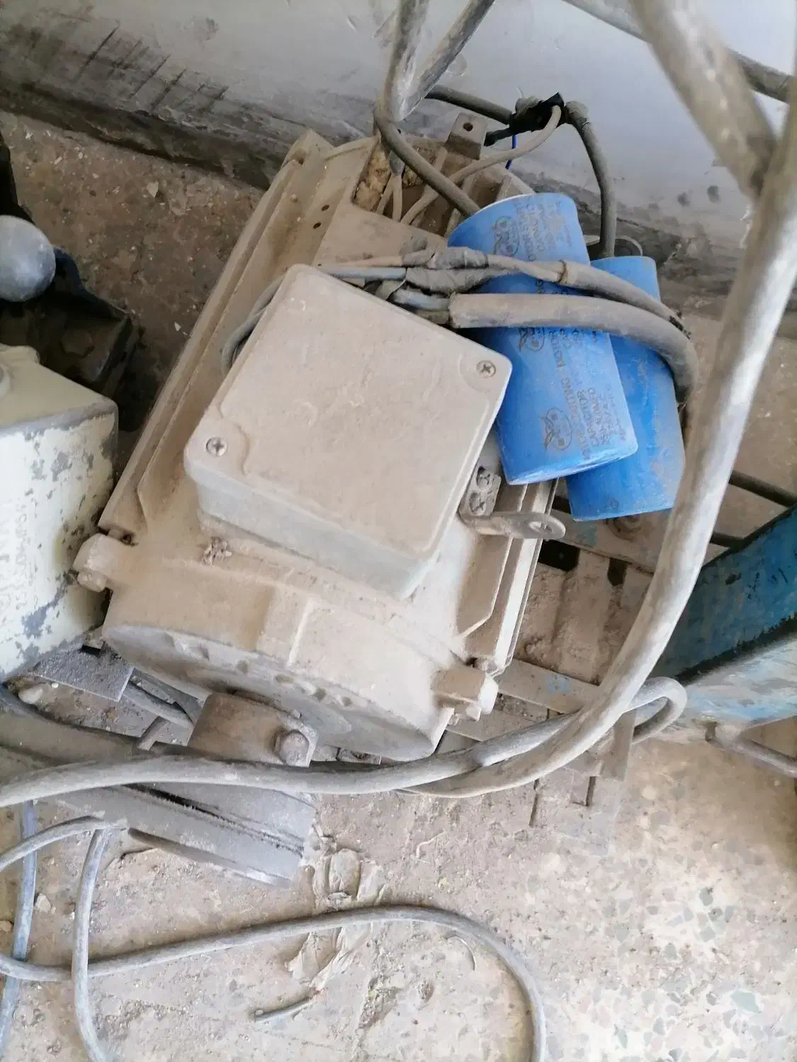 اجاره ماهیانه بالابر|مصالح و تجهیزات ساختمان|کرمان, |دیوار