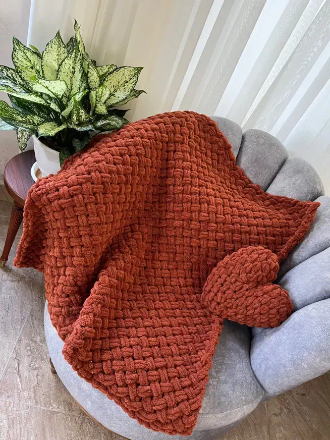 بافتنی ، پتو آلیزپافی و کوسن|رختخواب، بالش، پتو|چالوس, |دیوار