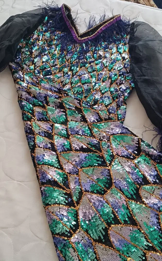 پیراهن مجلسی|لباس|تبریز, |دیوار