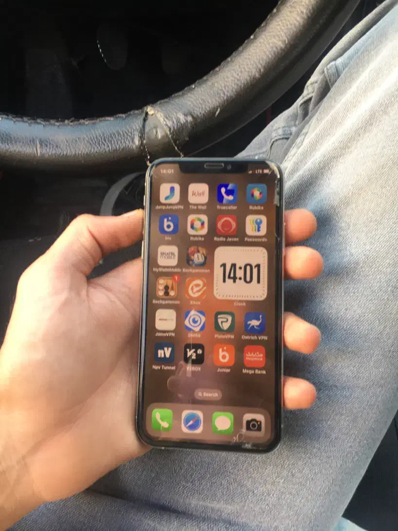 ایفون xs256|موبایل|خمینیشهر, |دیوار