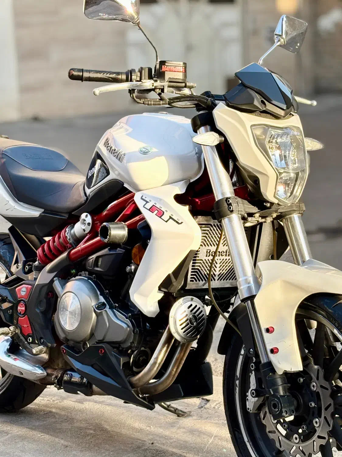 بنلی ۳۰۰ مدل ۹۶کم کارکرد|موتورسیکلت|گرگان, |دیوار