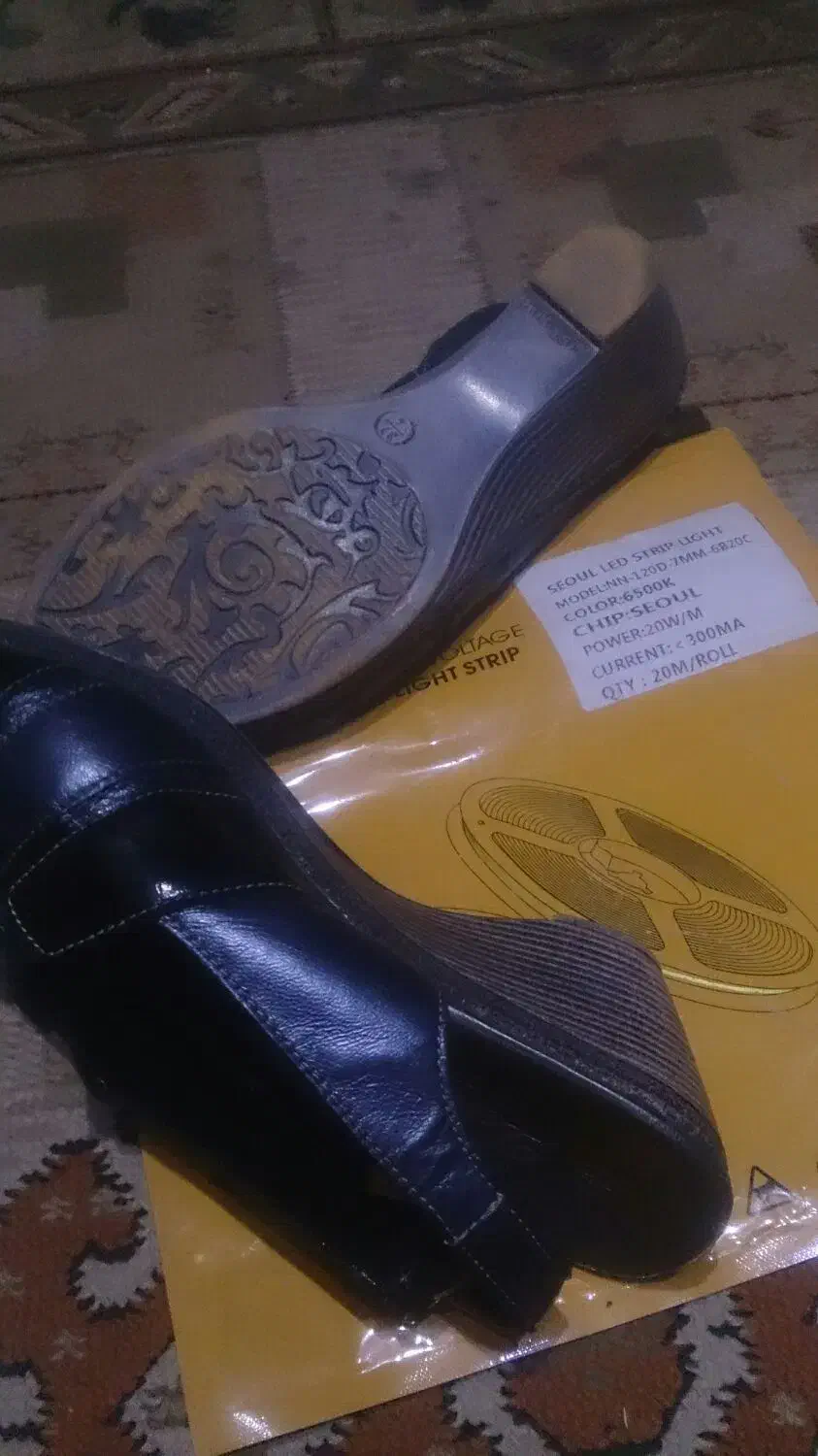 یک جفت صندل زنانه شیک و زیبا سایز 37|کیف، کفش، کمربند|شاهینشهر, ۹ دی|دیوار