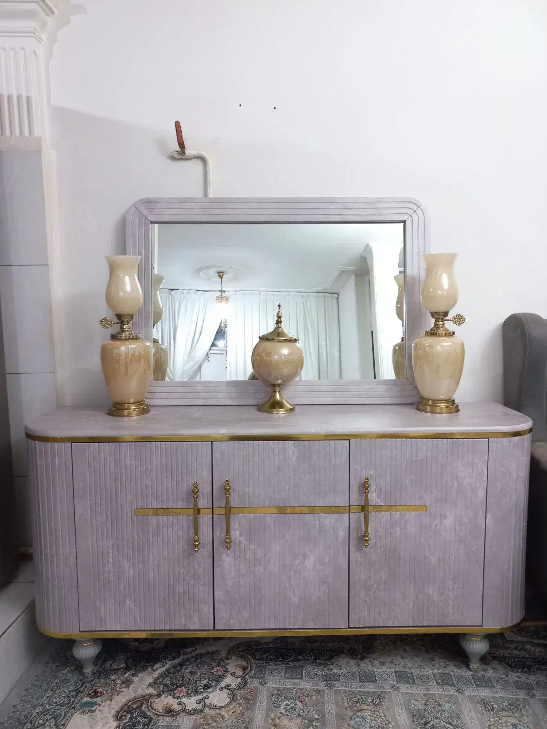 آینه کنسول و میزتلویزیون و جاکفشی ست هم(توضیحات)|بوفه، ویترین، کنسول|فردیس, قریشی|دیوار